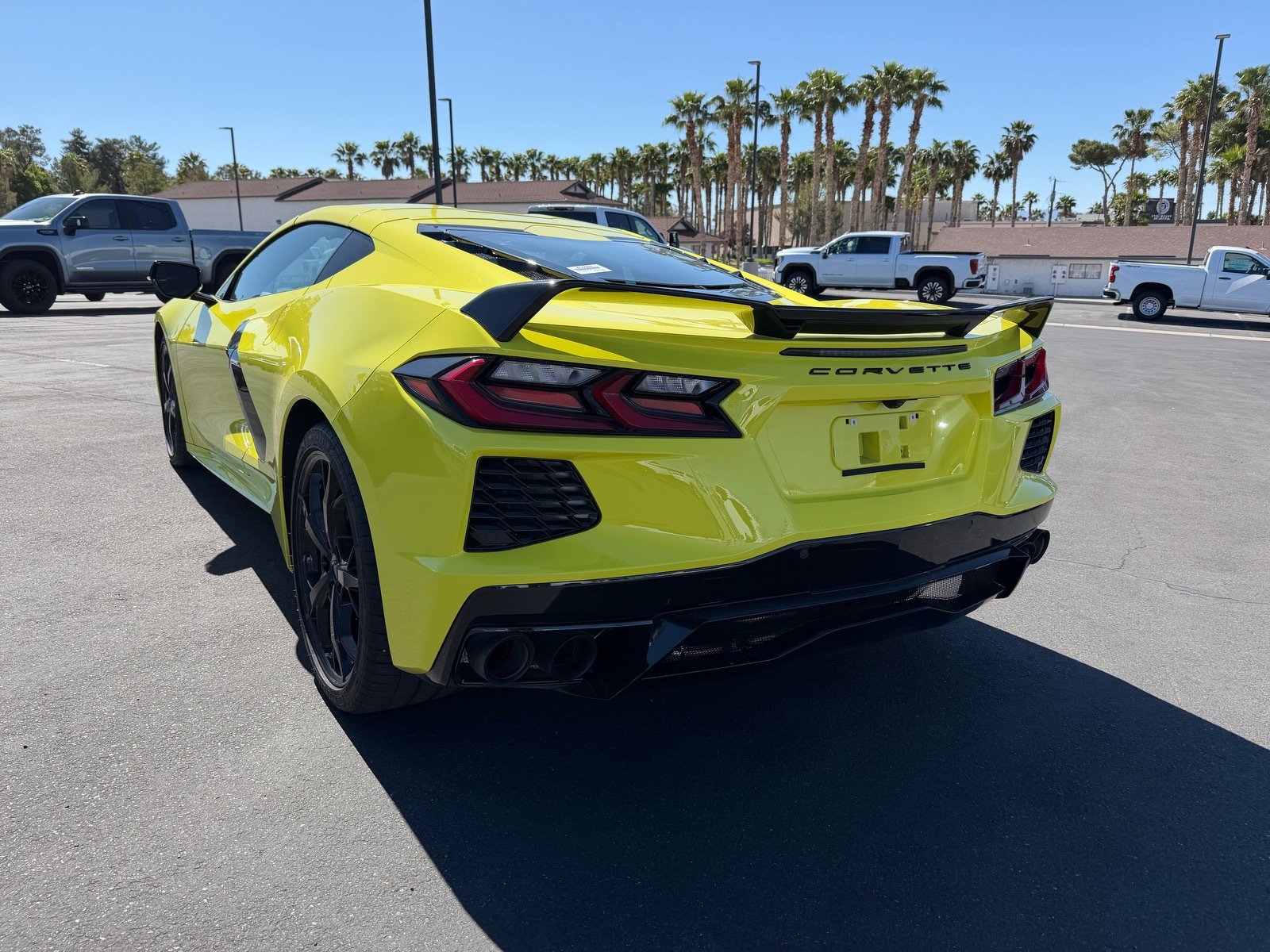 Used 2022 Chevrolet Corvette Stingray Coupe w/ 1LT image 5