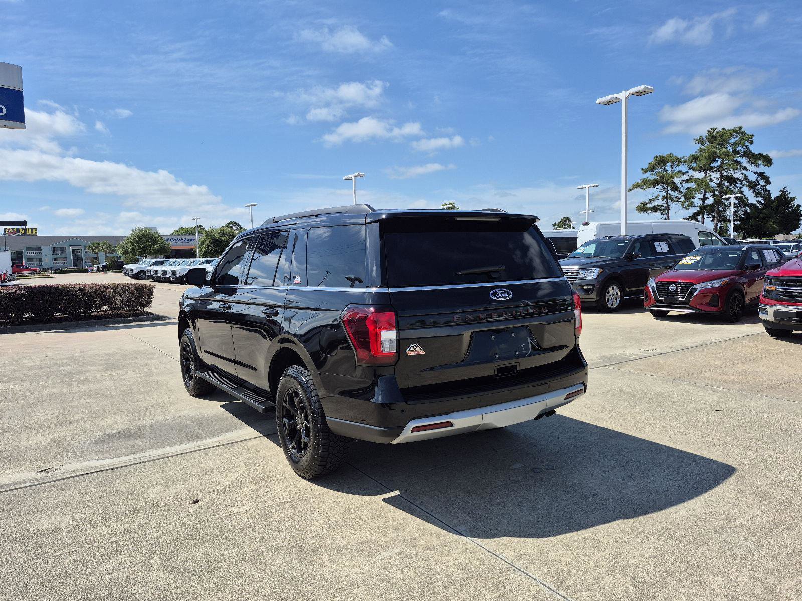 Certified 2024 Ford Expedition Timberline AWD/4WD image 18