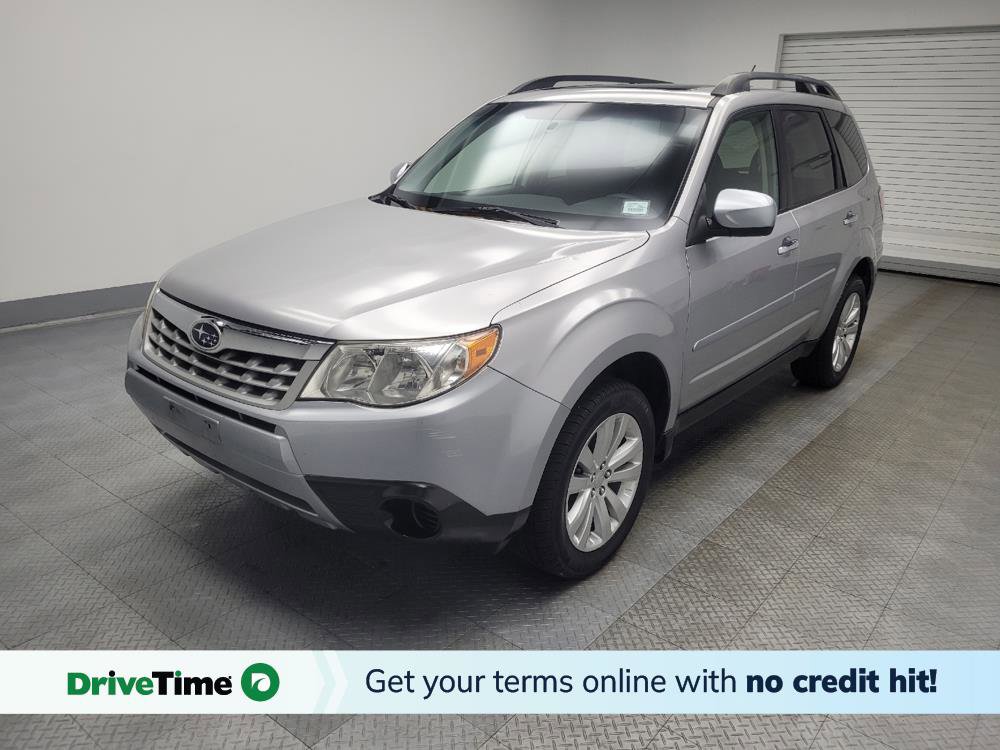 Used 2013 Subaru Forester 2.5X Premium w/ Popular Pkg 2