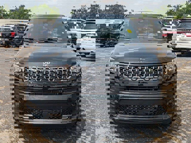 New 2025 Jeep Compass Sport image 9