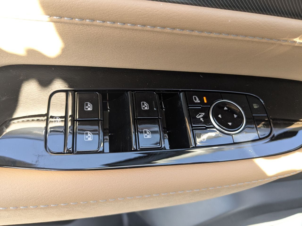 Certified 2026 INFINITI QX80 Luxe RWD image 15