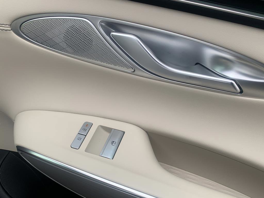 Certified 2026 Genesis GV70 2.5T Select image 38