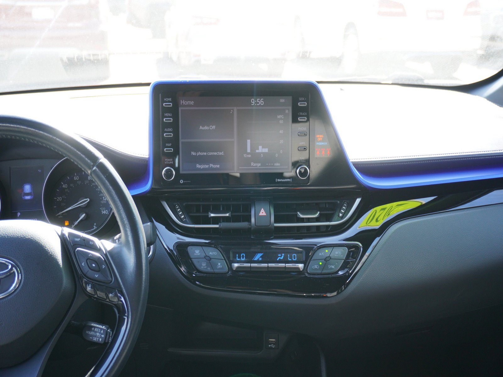 Used 2020 Toyota C-HR XLE FWD image 14