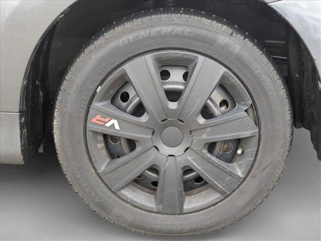 Used 2013 Toyota Matrix L image 10