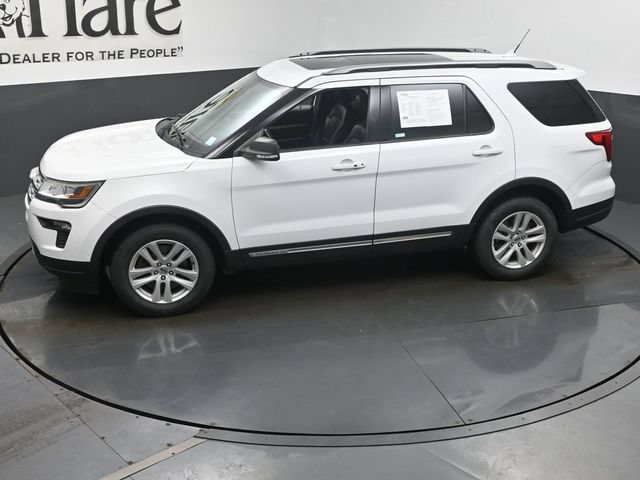 Used 2019 Ford Explorer XLT w/ Equipment Group 202A AWD/4WD image 59