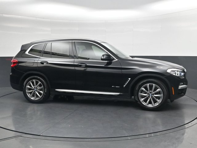 Used 2018 BMW X3 xDrive30i AWD/4WD image 3