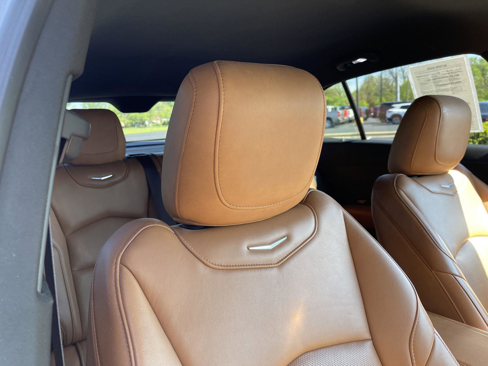 Used 2019 Cadillac XT4 Premium Luxury w/ Enhanced Visibility Package AWD/4WD image 35