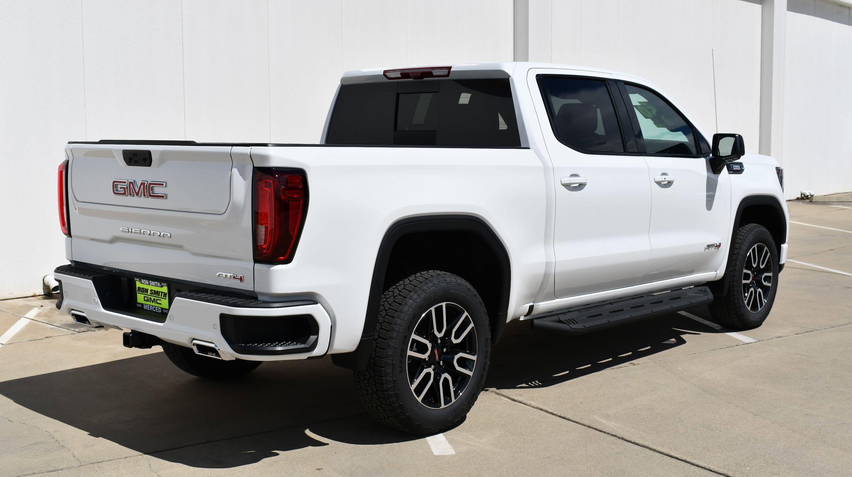 New 2026 GMC Sierra 1500 AT4 w/ AT4 Premium Package image 7