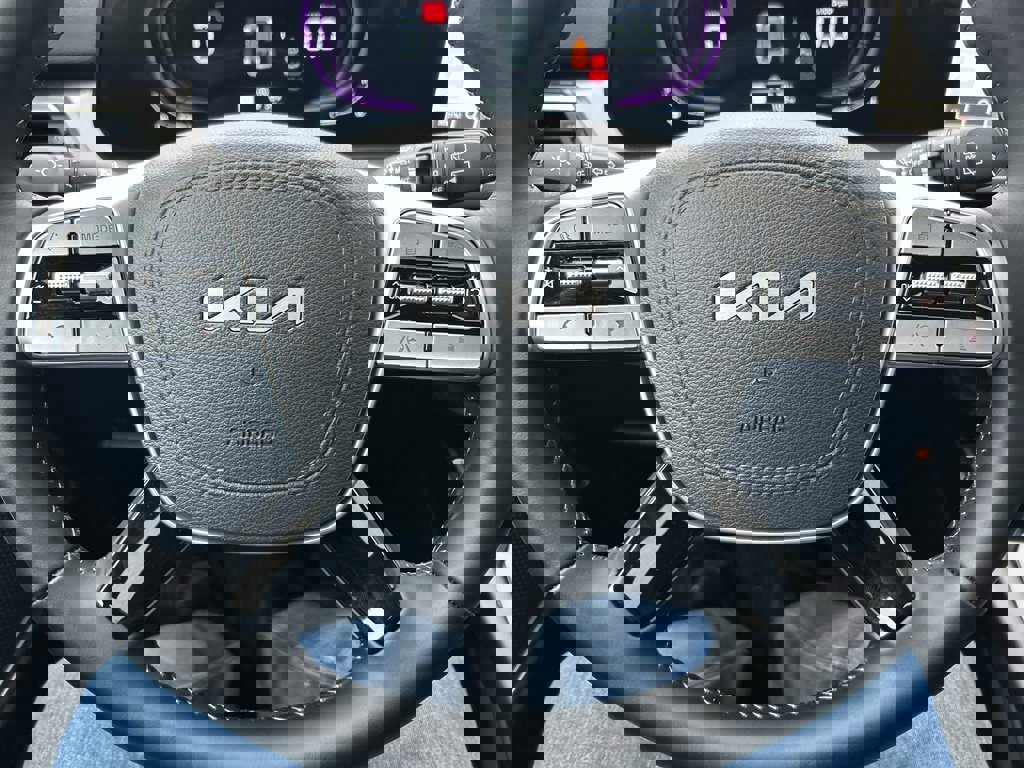 New 2025 Kia Telluride S image 27