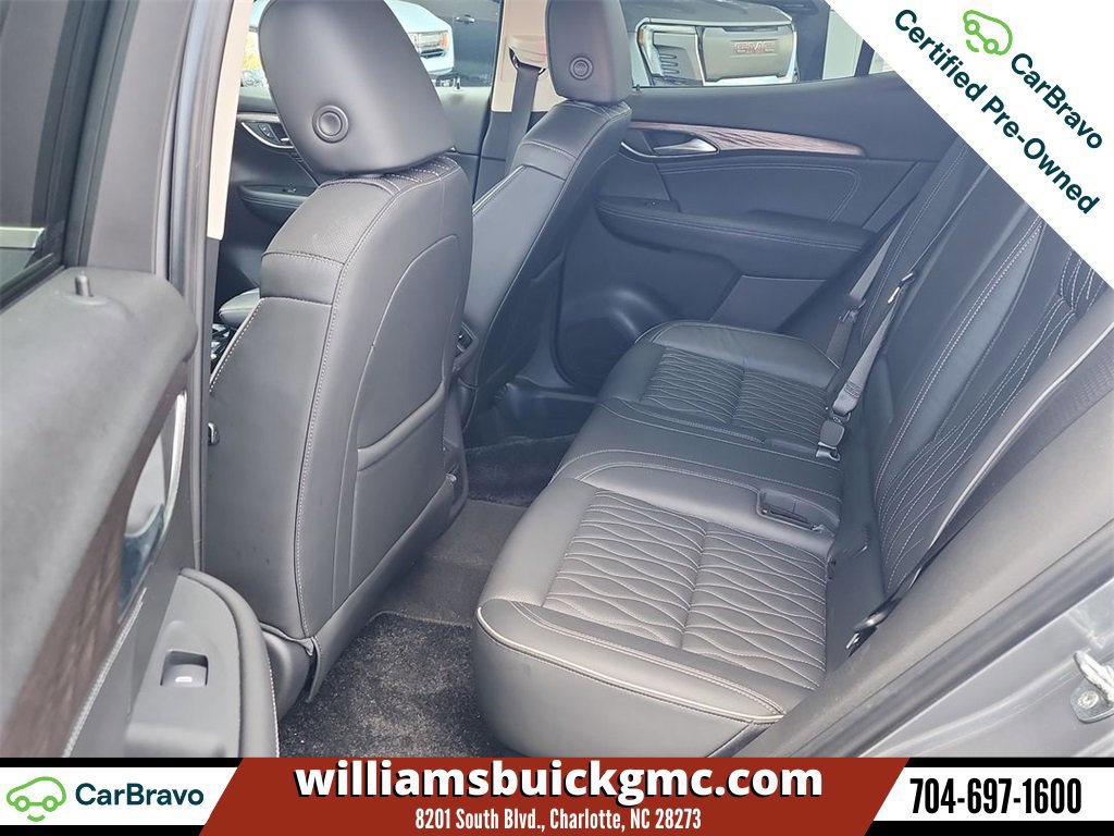 Certified 2021 Buick Envision Avenir w/ Technology Package II image 26