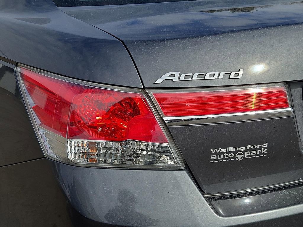 Used 2011 Honda Accord EX-L image 11