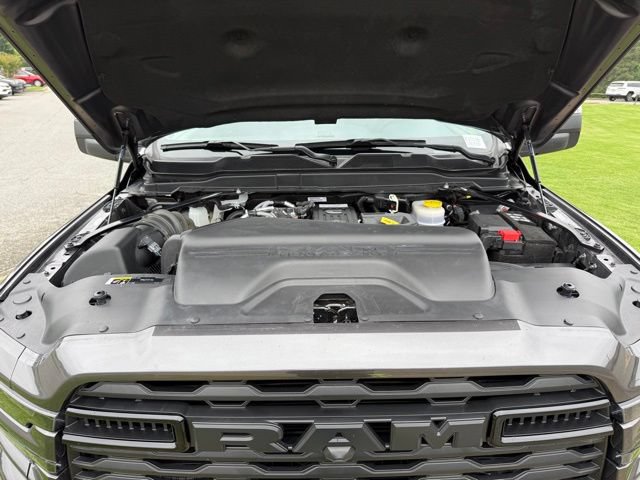 Used 2025 RAM 2500 Big Horn AWD/4WD image 30