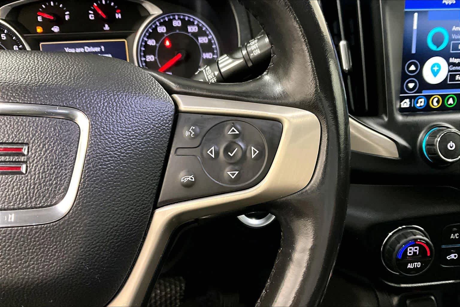 Used 2020 GMC Terrain Denali w/ Denali Premium Package AWD/4WD image 24
