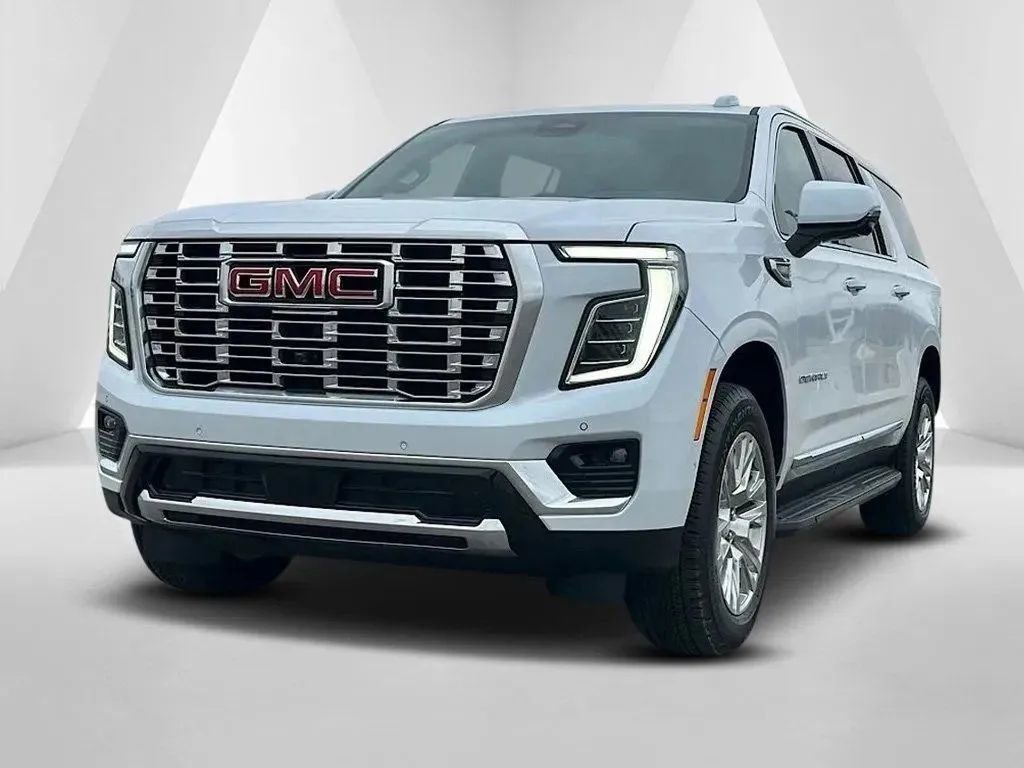 New 2026 GMC Yukon XL Denali w/ LPO, Floor Liner Package image 3