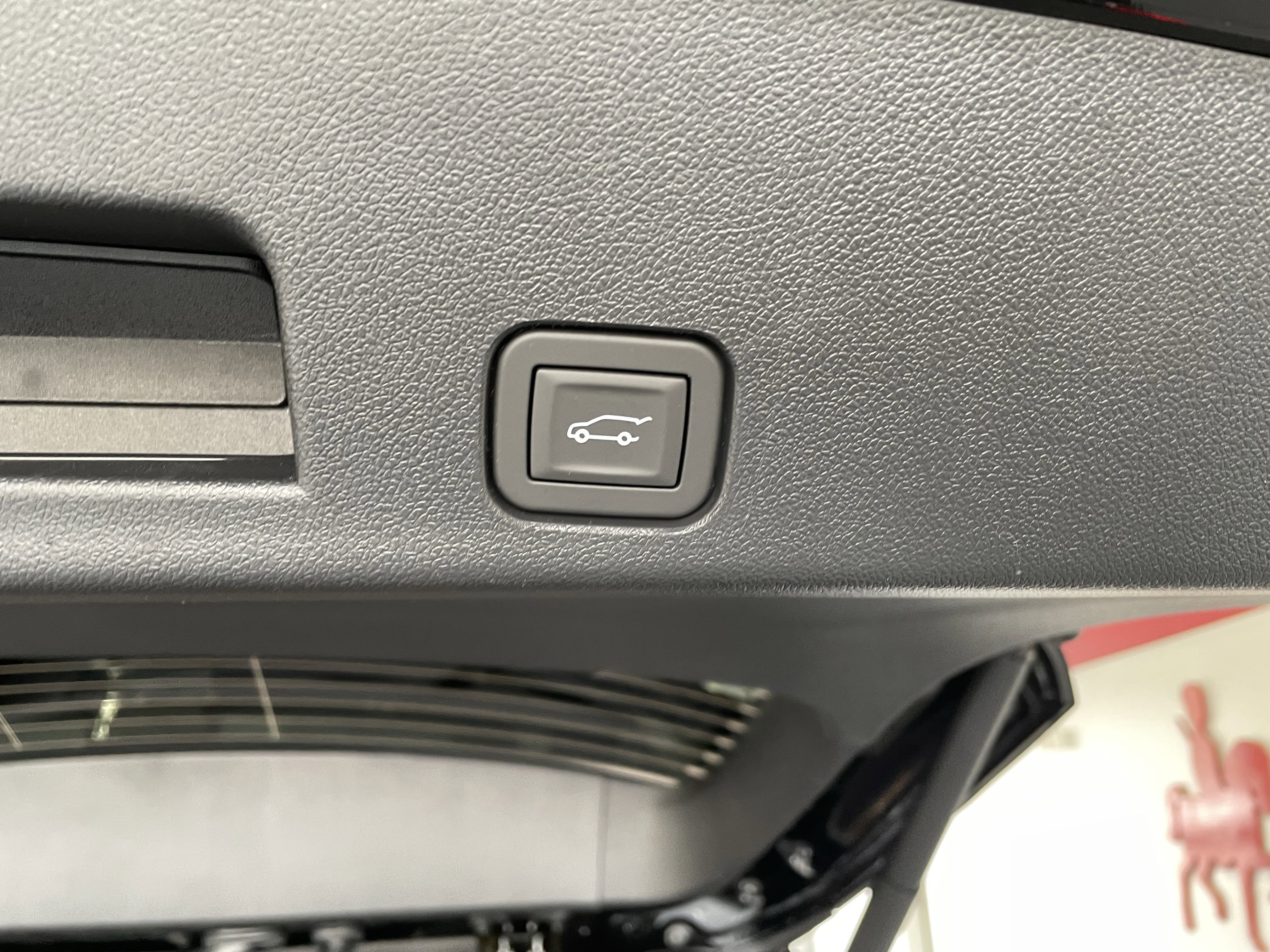 New 2026 Buick Enclave Preferred w/ Power Package image 7