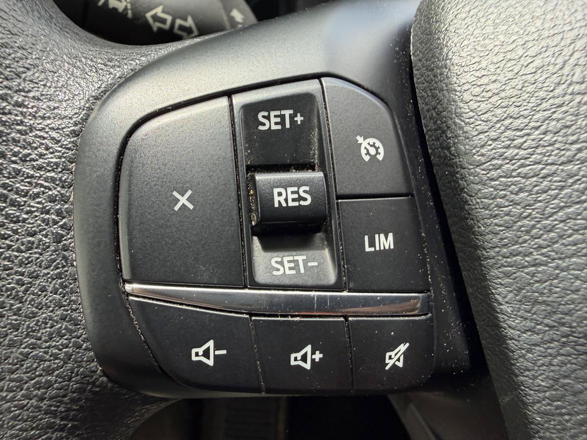 Used 2025 Ford Transit 350 XLT RWD image 26