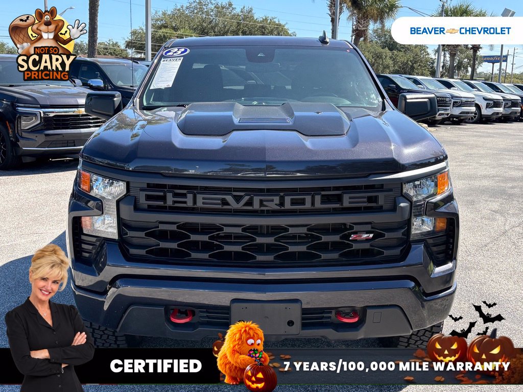 Used 2023 Chevrolet Silverado 1500 Custom Trail Boss AWD/4WD image 3