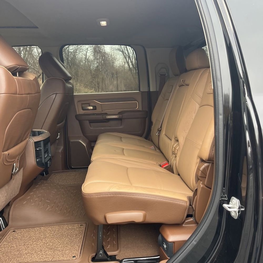 Used 2024 RAM 3500 Limited w/ Safety Group image 12