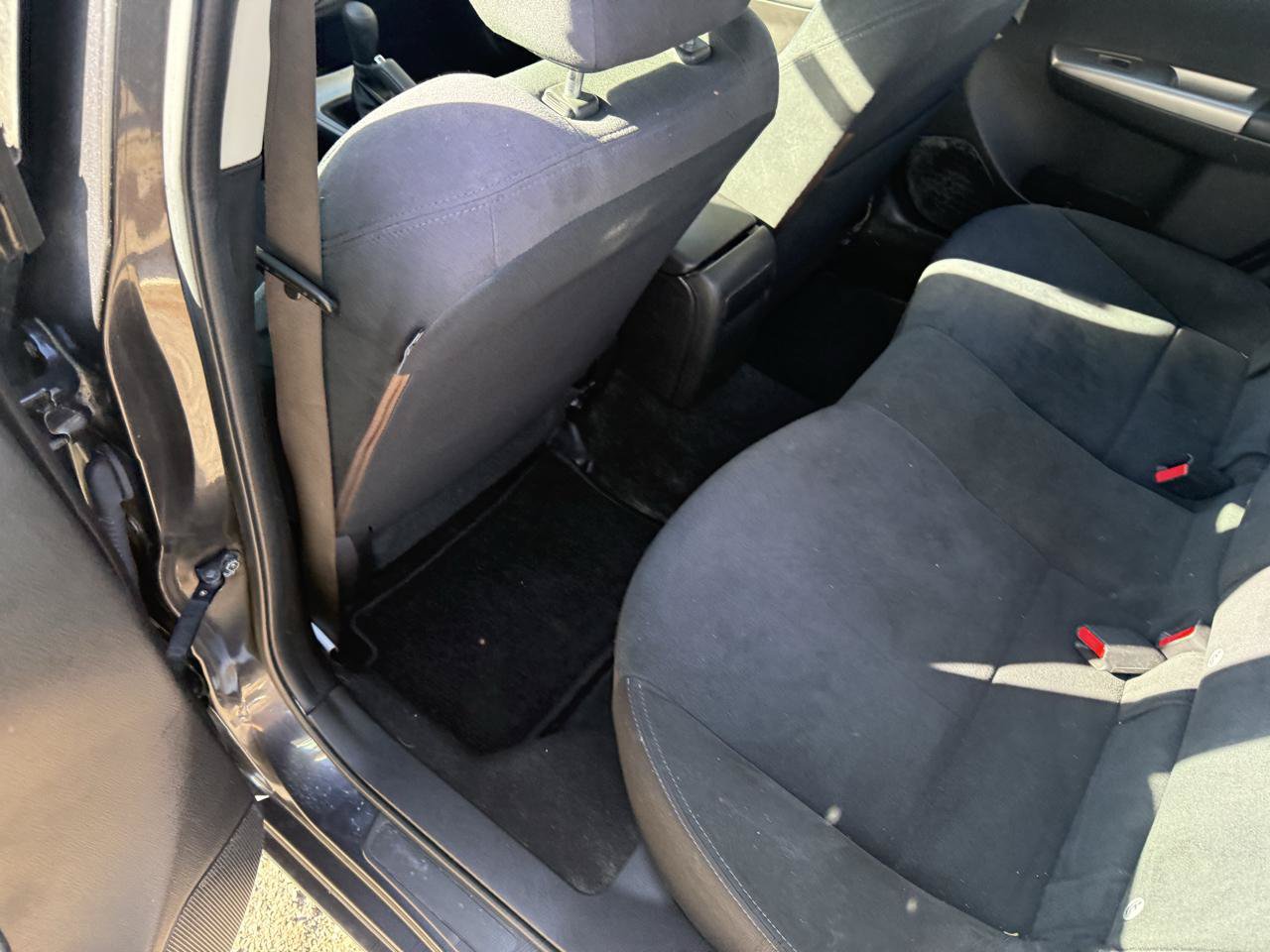 Used 2009 Subaru Impreza 2.5i AWD/4WD image 2