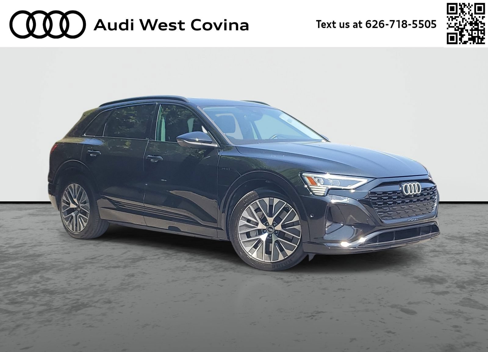 Used 2024 Audi Q8 e-tron Premium Plus AWD/4WD image 1
