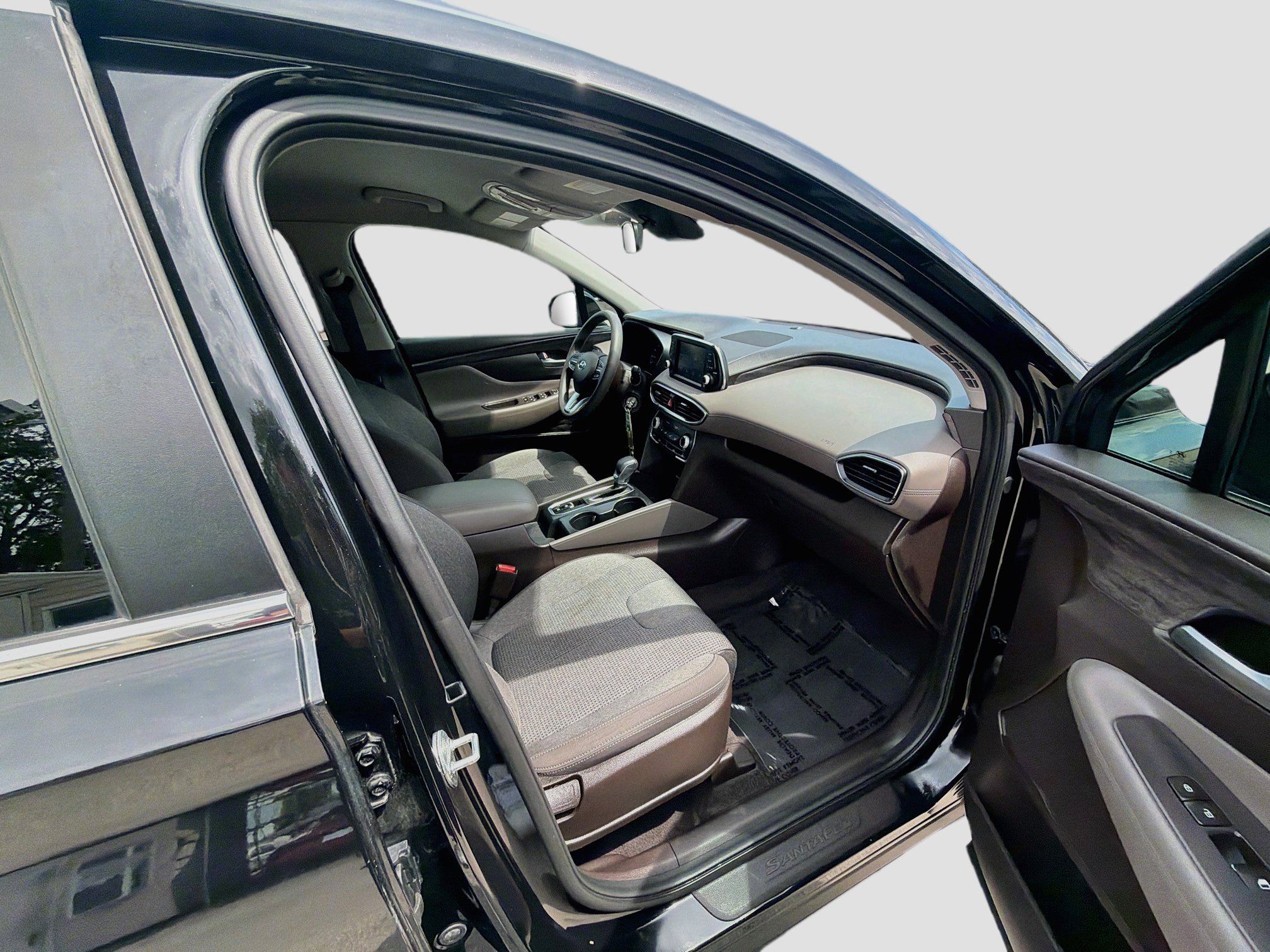 Used 2020 Hyundai Santa Fe SE FWD image 29