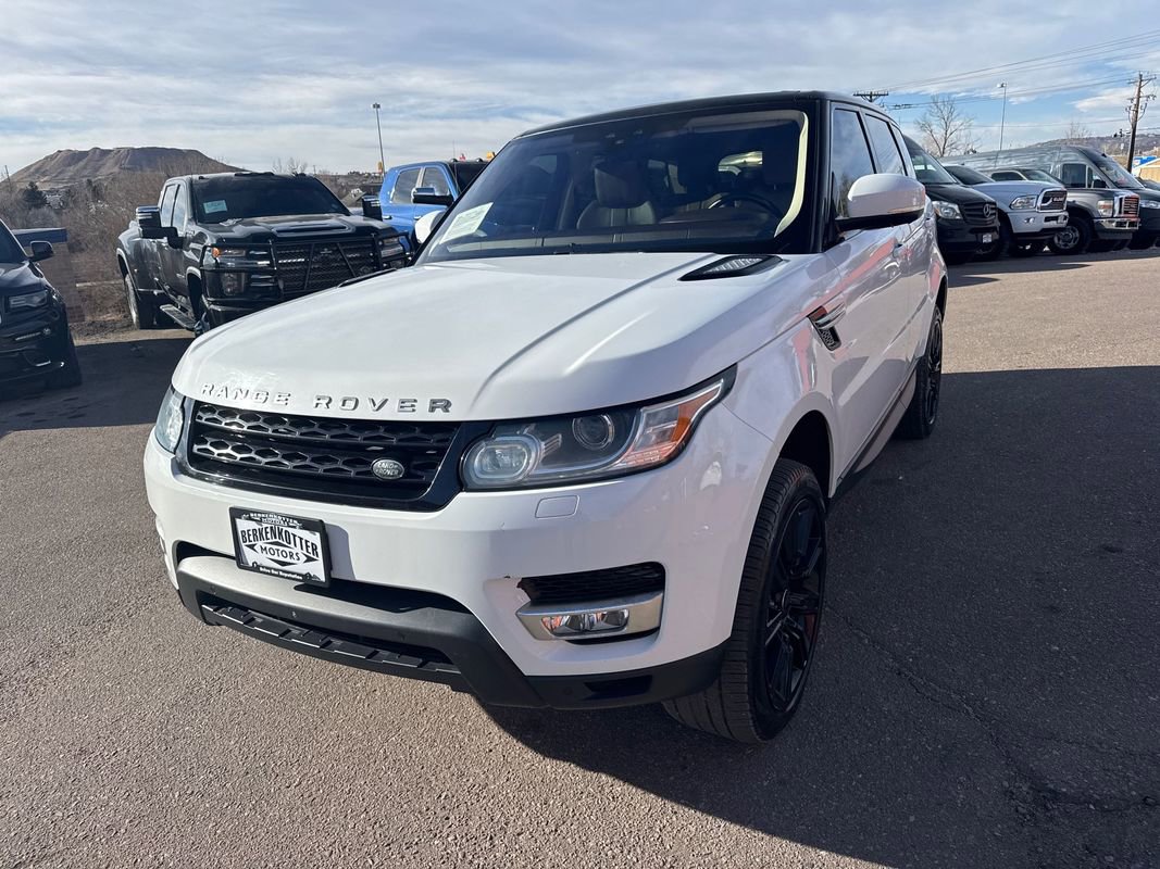 Used 2017 Land Rover Range Rover Sport HSE image 3