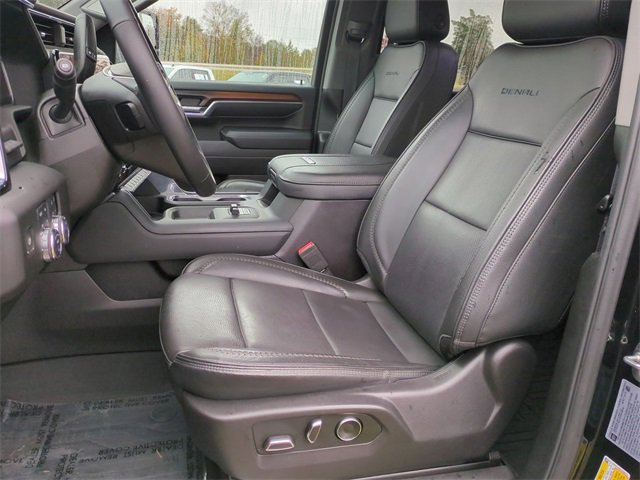 Used 2024 GMC Sierra 2500 Denali w/ Denali Reserve Package image 11