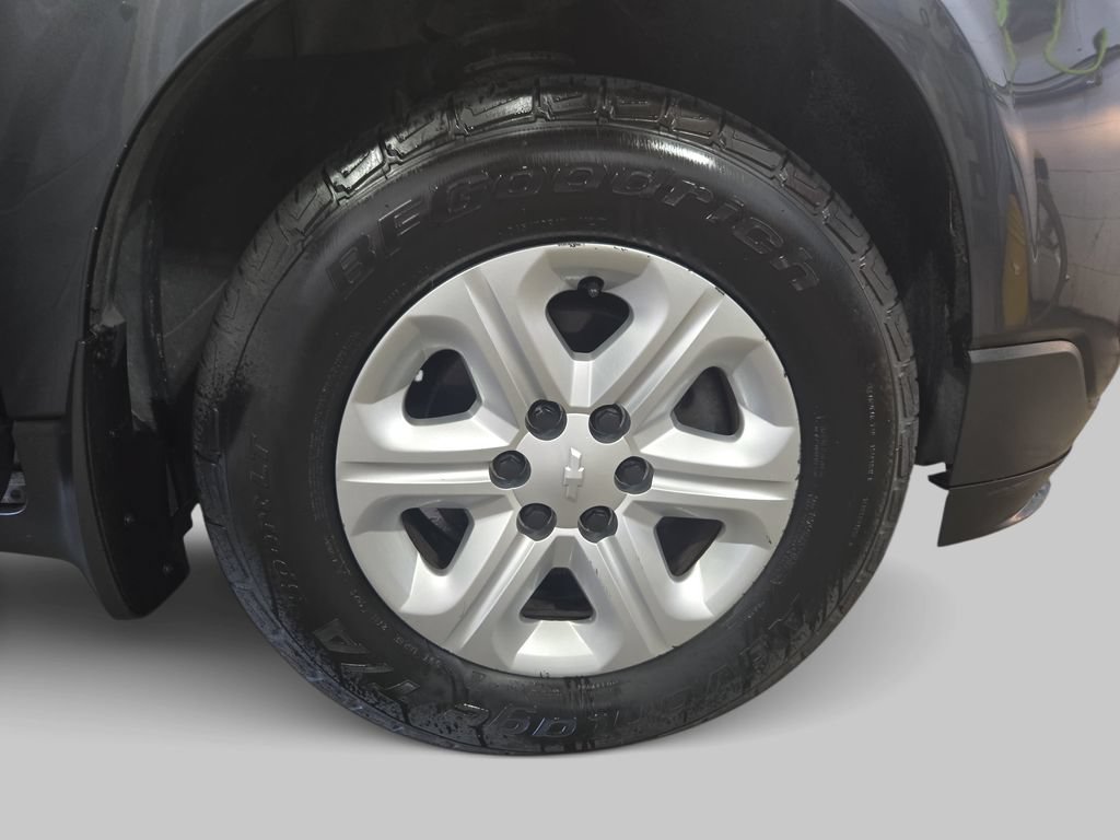 Used 2013 Chevrolet Traverse LS FWD image 38