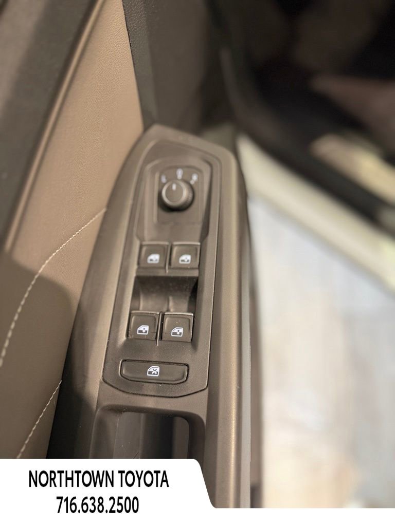 Used 2023 Volkswagen Atlas SE AWD/4WD image 21