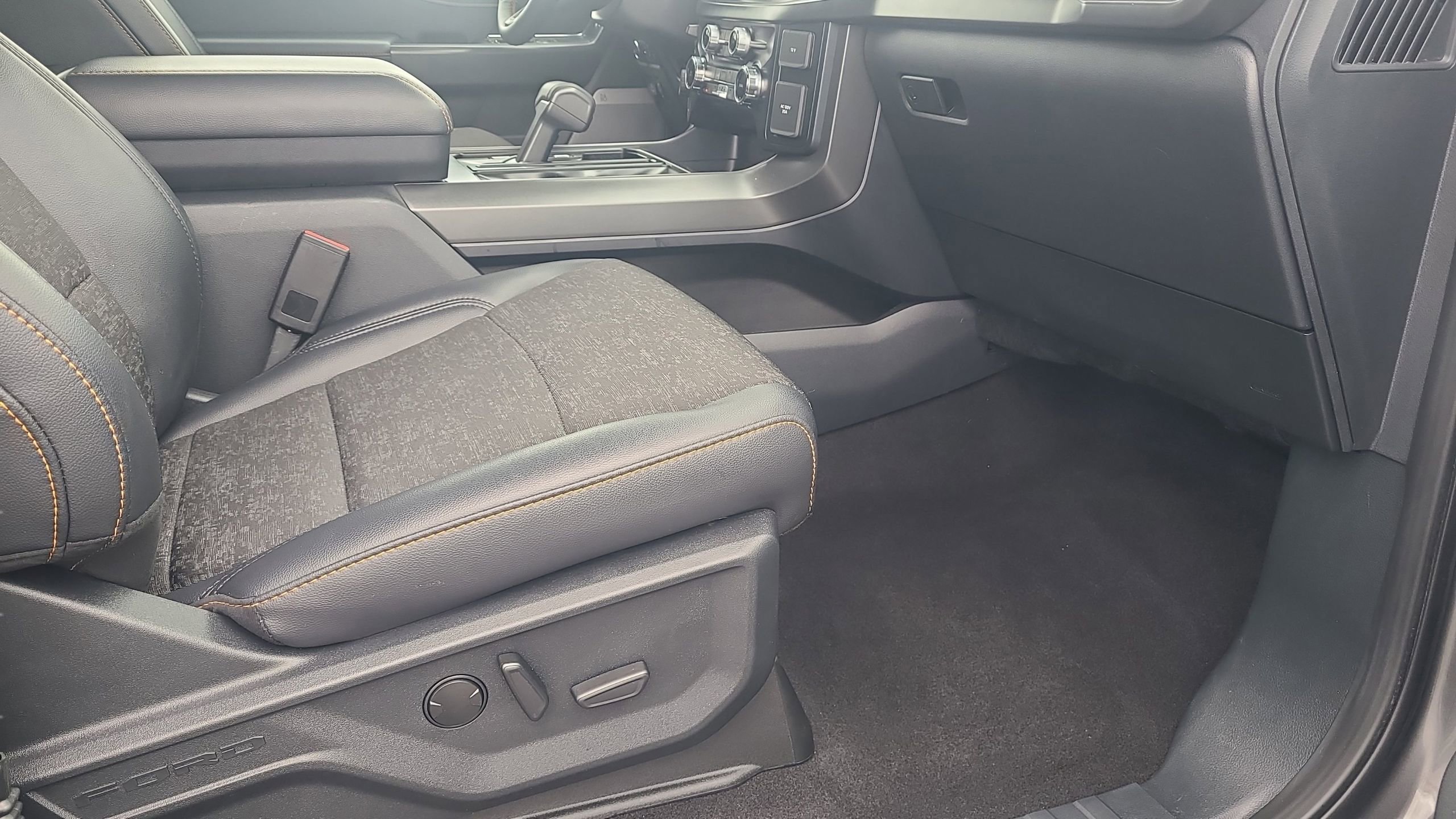 Used 2025 Ford F150 Tremor w/ Bed Utility Package AWD/4WD image 17