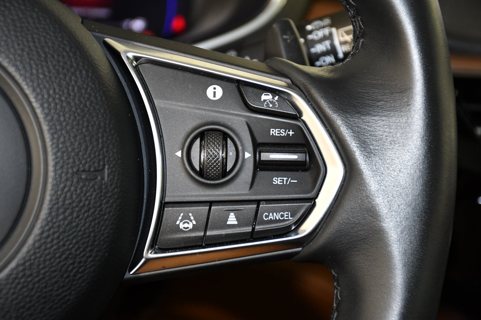 Certified 2024 Acura MDX SH-AWD w/ Technology Package image 21