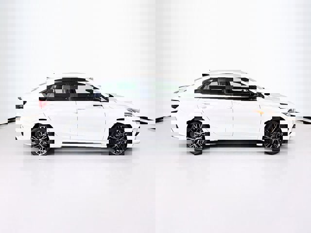 Certified 2023 Kia Forte GT-Line w/ GT-Line Technology Package image 4