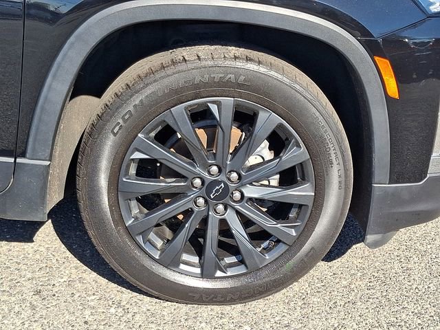 Used 2023 Chevrolet Traverse RS w/ LPO, Floor Liner Package AWD/4WD image 8