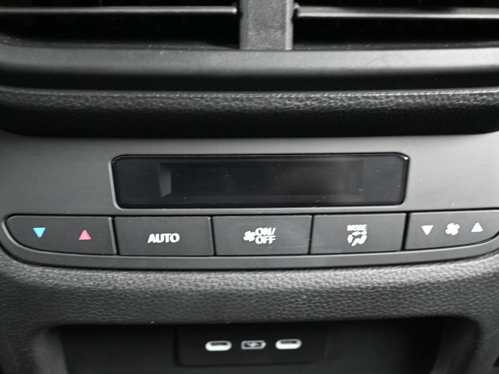 Used 2025 Honda Pilot EX-L image 26