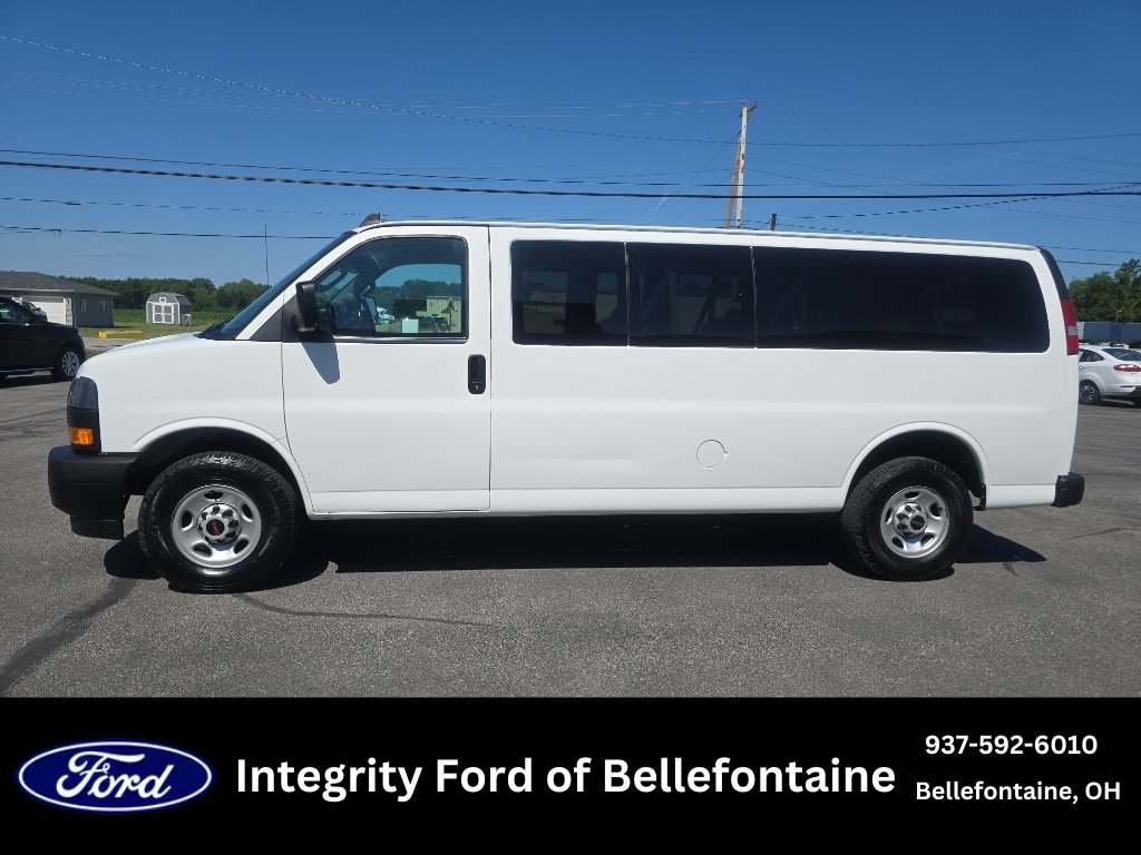 Used 2023 GMC Savana 3500 LS RWD image 1