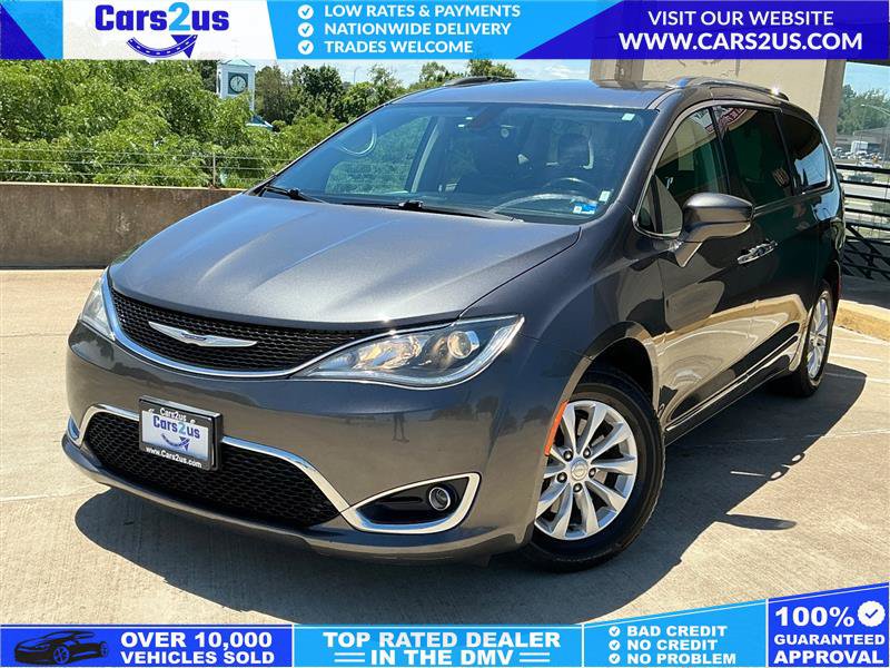 Used 2018 Chrysler Pacifica Touring-L