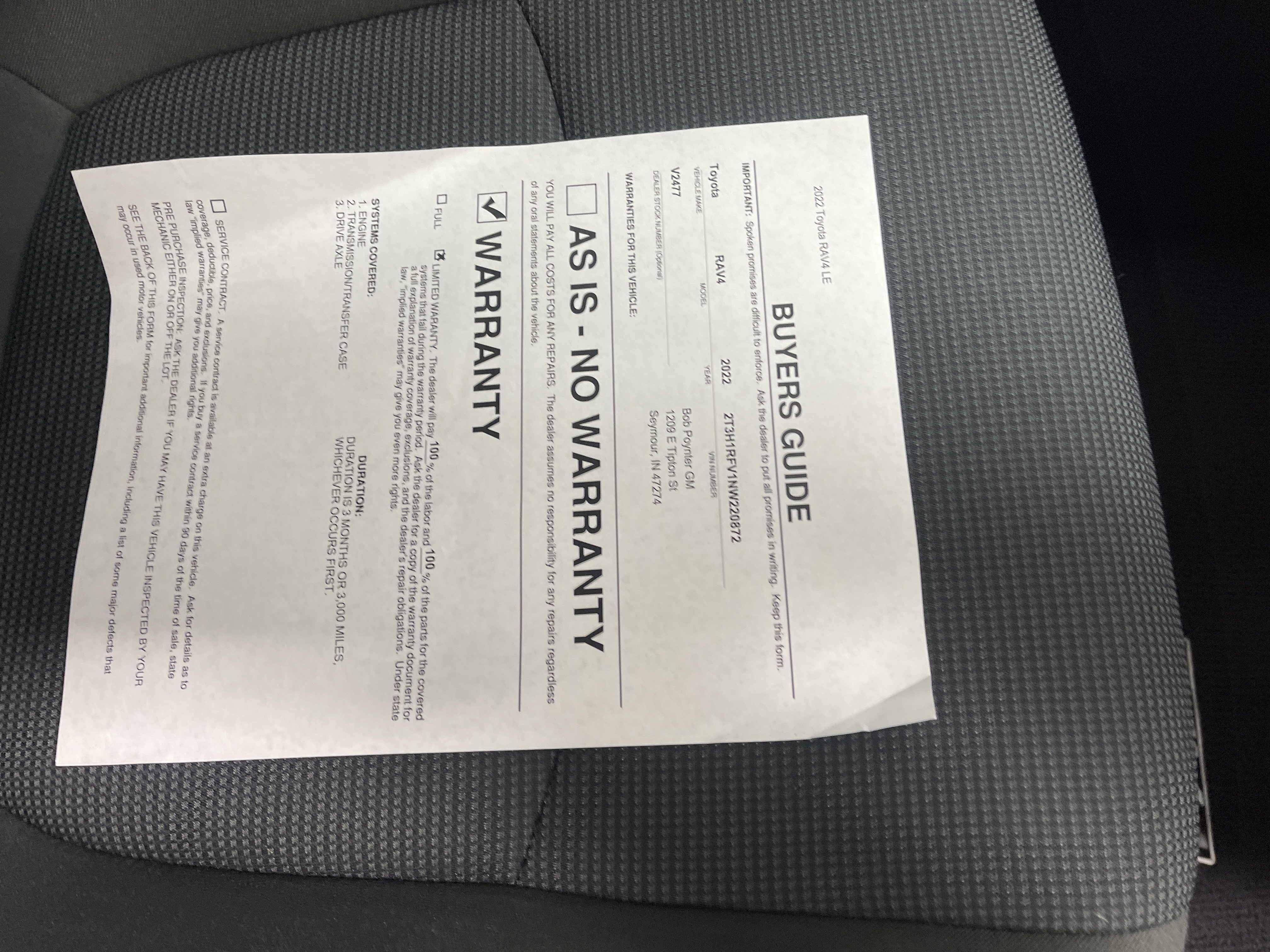 Used 2022 Toyota RAV4 LE image 27