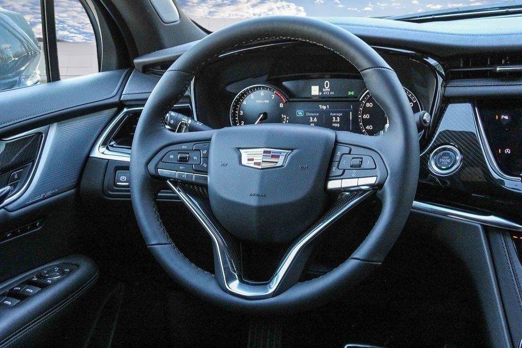 New 2025 Cadillac XT6 Sport AWD/4WD image 24