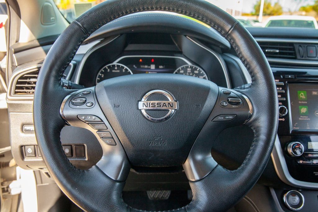 Used 2022 Nissan Murano SL w/ SL Moonroof Package image 17