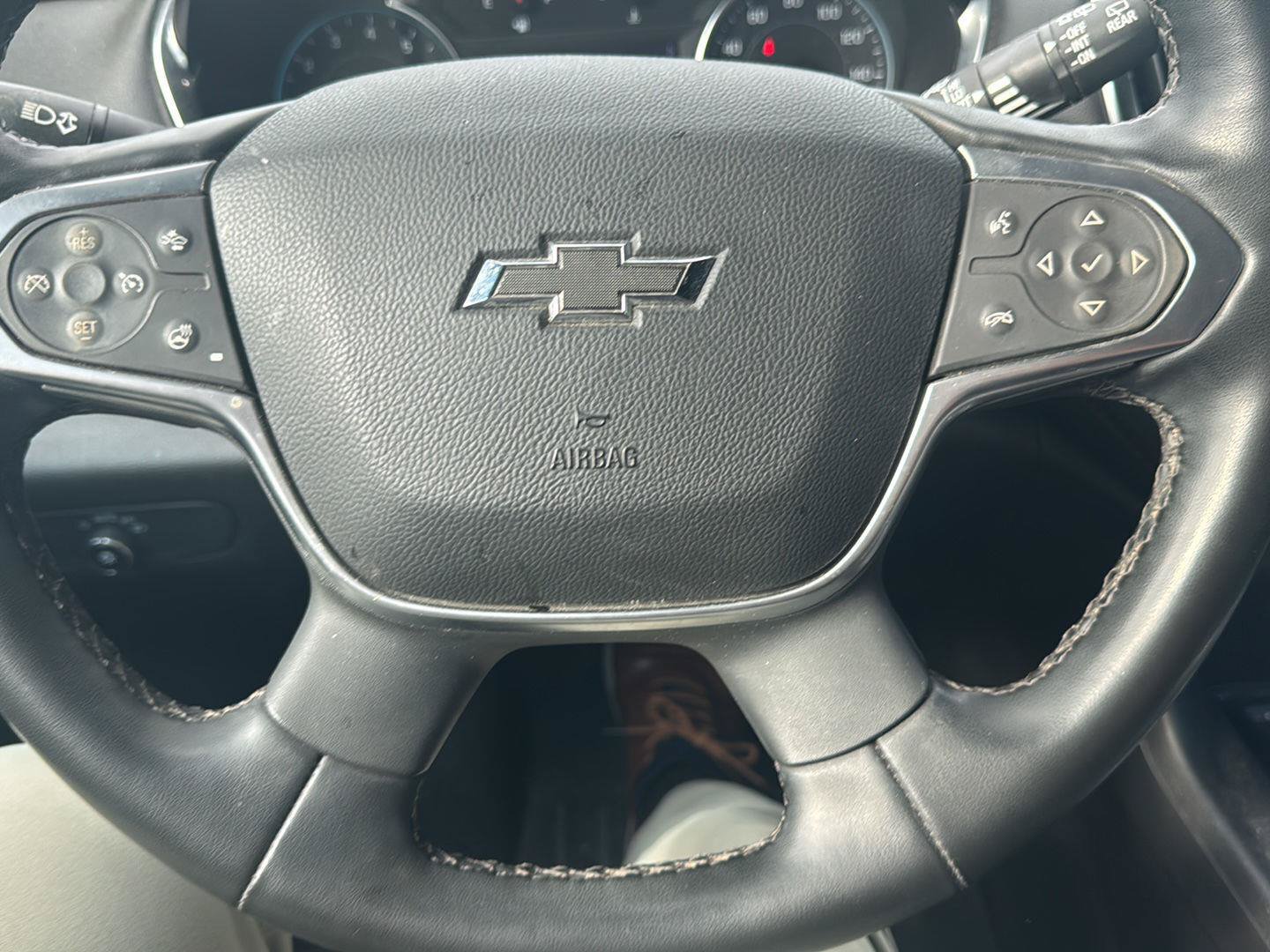 Used 2023 Chevrolet Traverse RS AWD/4WD image 12