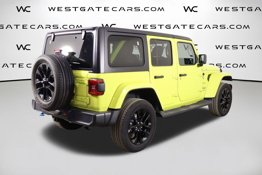 Used 2023 Jeep Wrangler Unlimited Sahara w/ Cold Weather Group AWD/4WD image 41