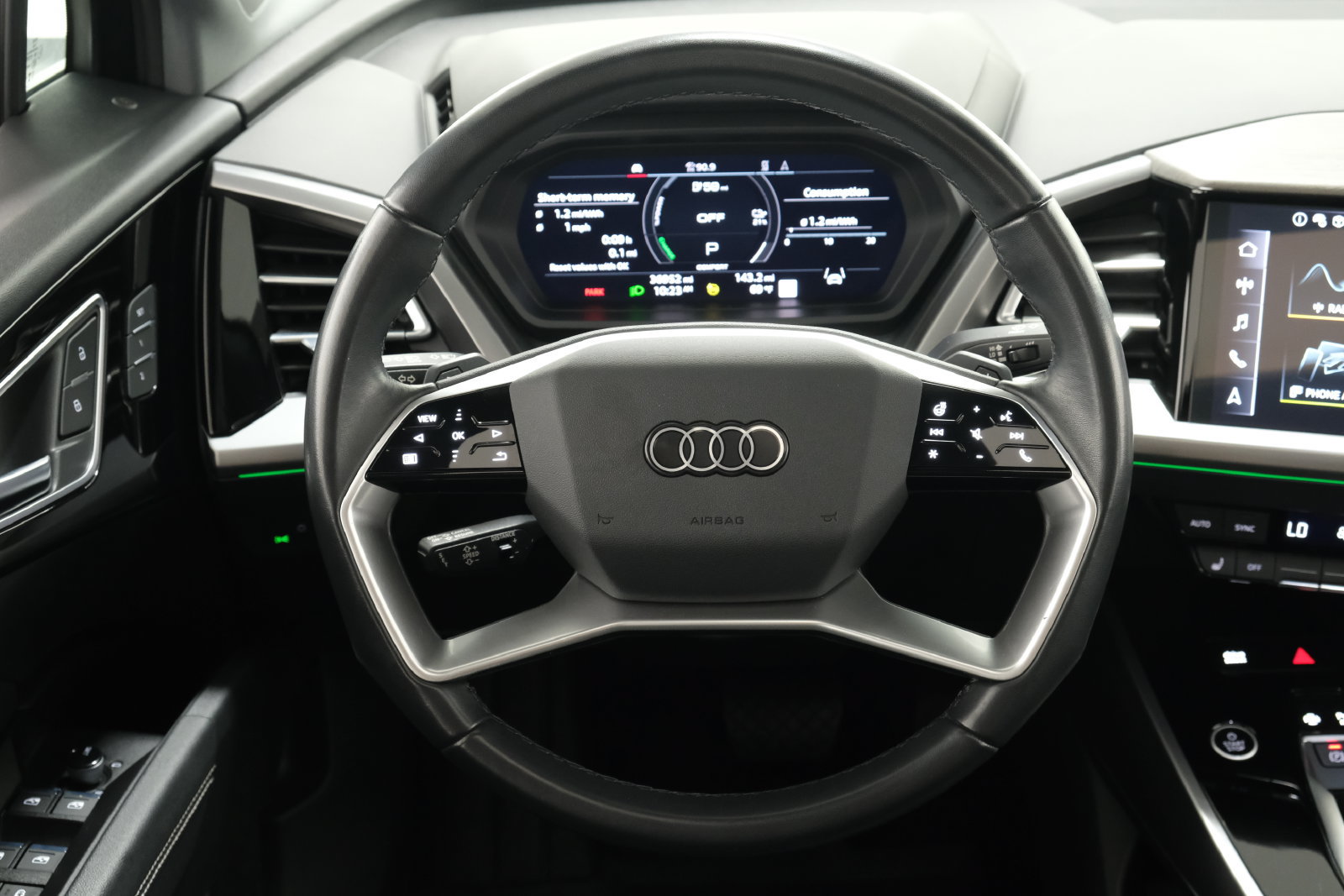 Used 2023 Audi Q4 e-tron Premium Plus w/ Premium Plus AWD/4WD image 14