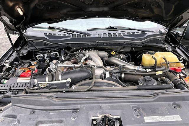 Used 2020 Ford F250 Lariat AWD/4WD image 31