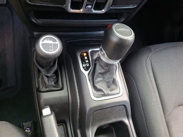 Used 2022 Jeep Gladiator Sport AWD/4WD image 15