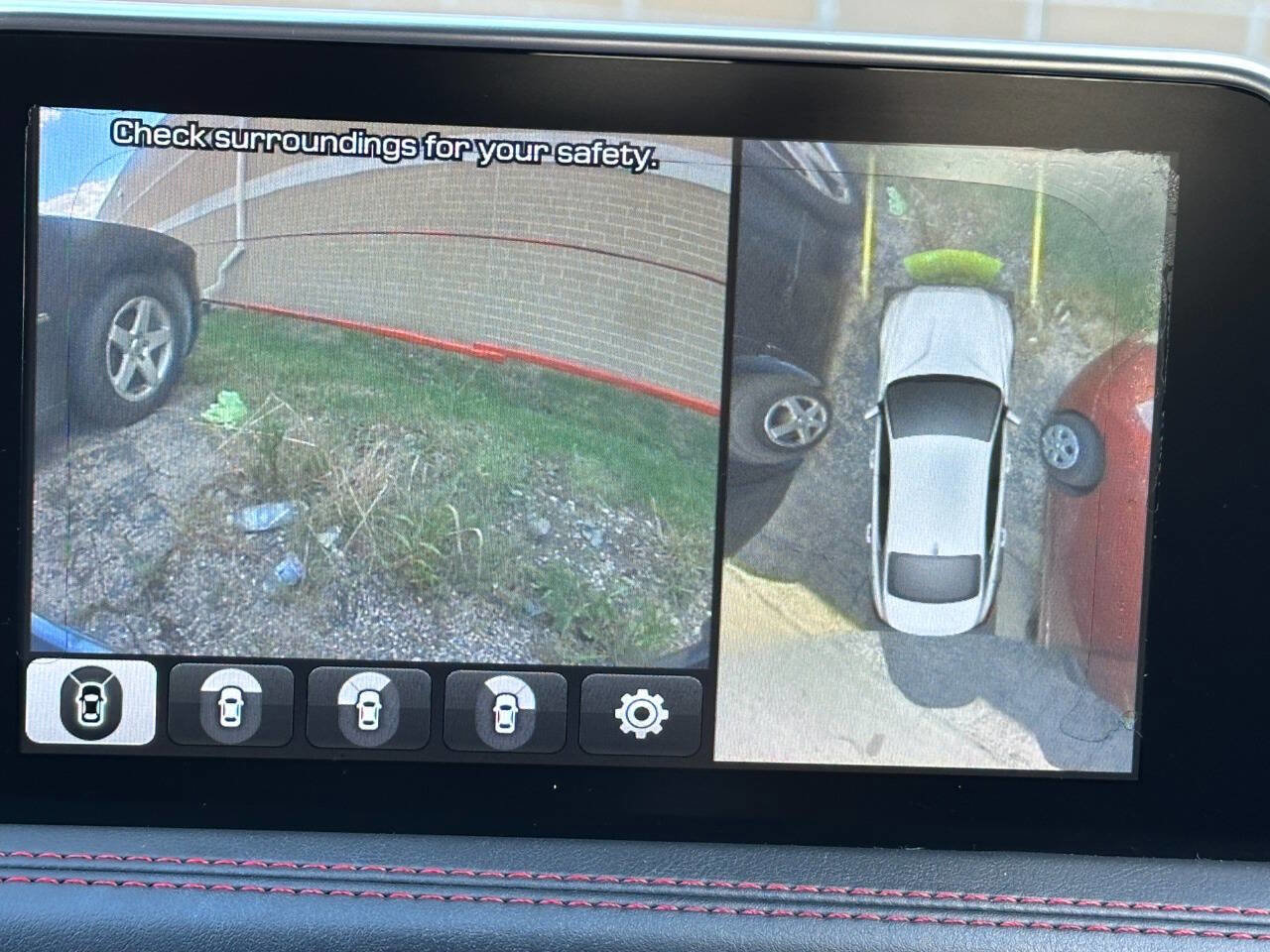 Used 2019 Genesis G70 2.0T Advanced w/ Sport Package image 85