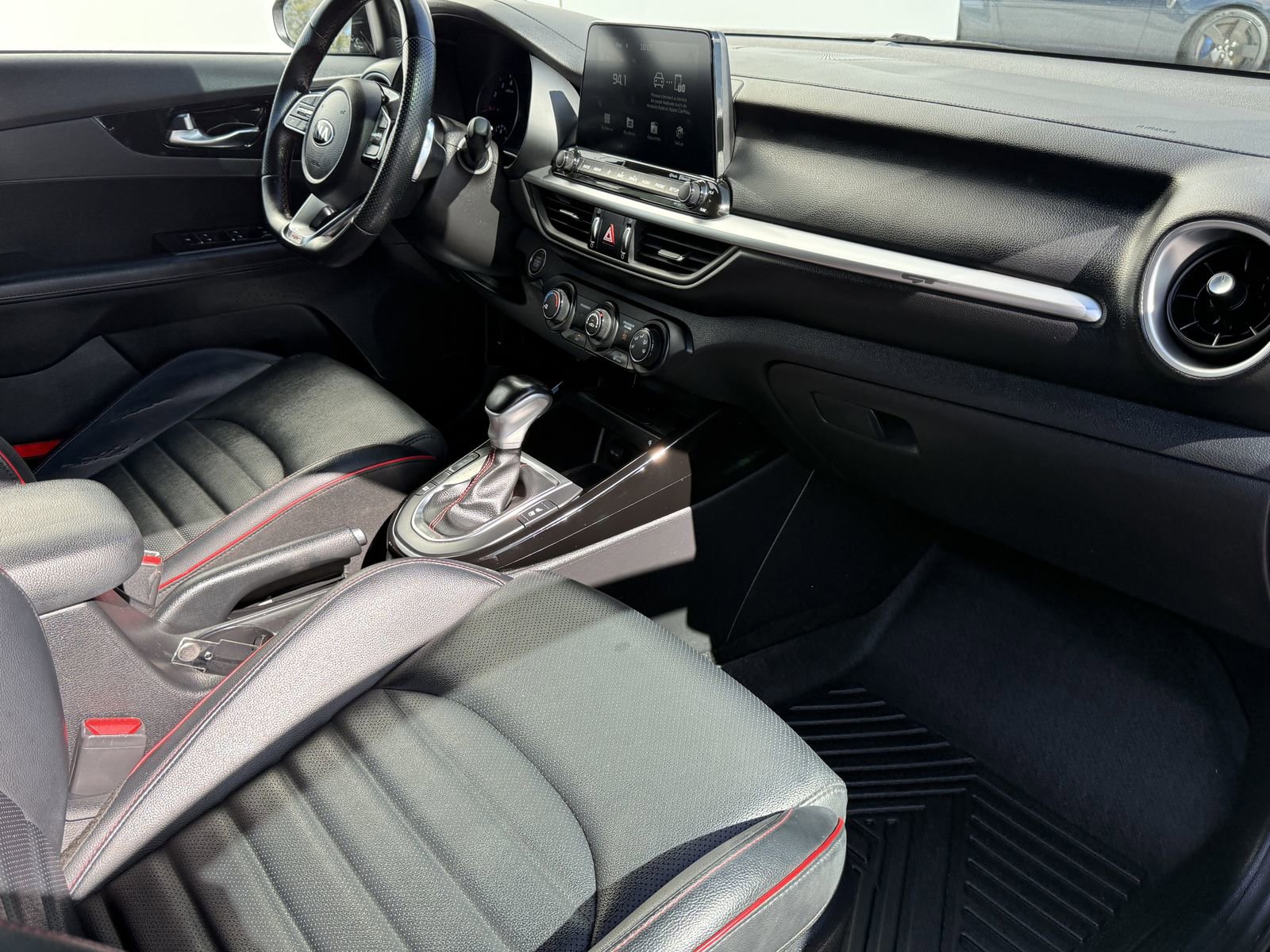 Used 2021 Kia Forte GT w/ GT2 Package image 9