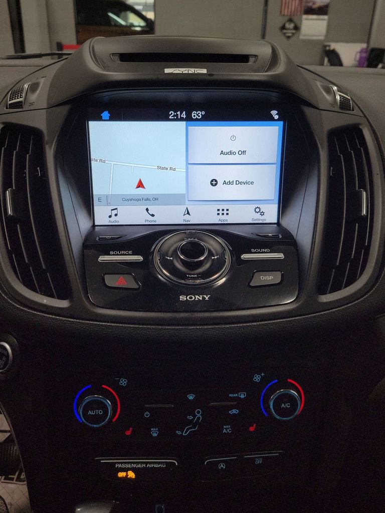 Used 2017 Ford Escape Titanium FWD image 39
