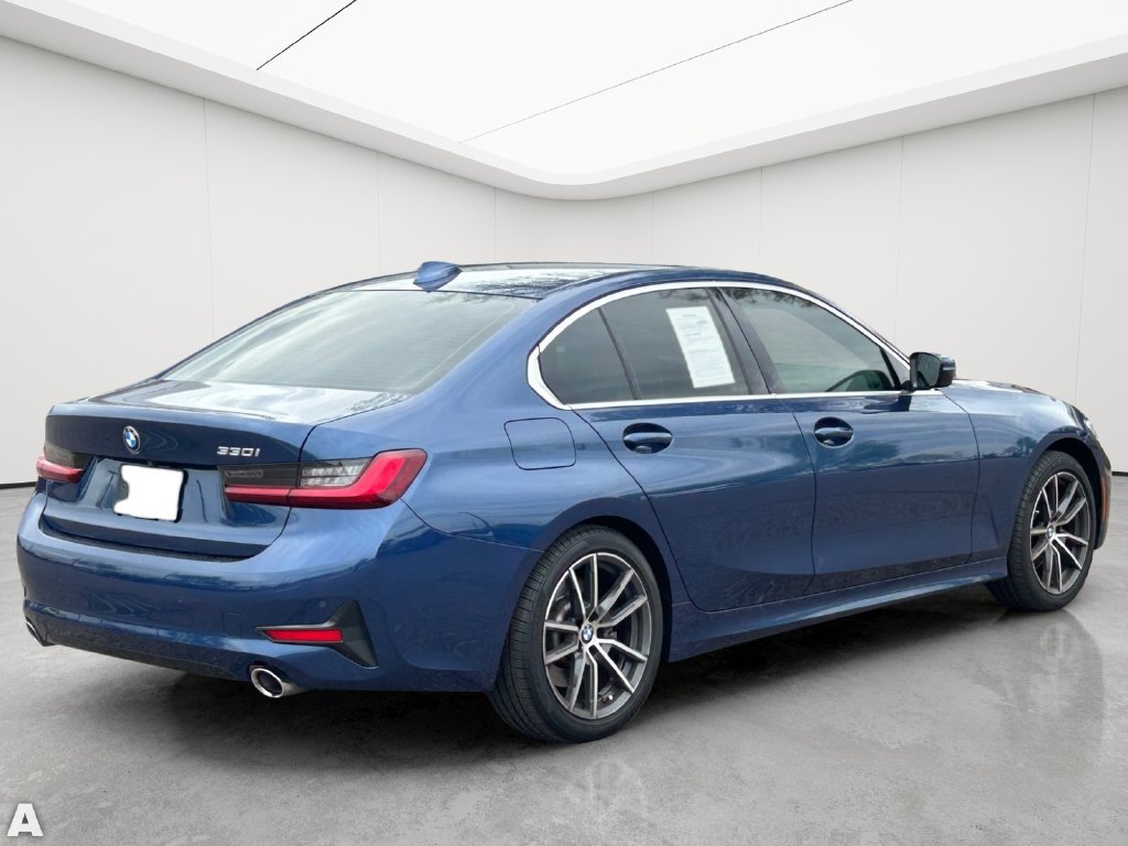 Used 2022 BMW 330i Sedan w/ Driving Assistance Package RWD image 5