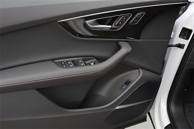 New 2025 Audi Q7 3.0T Premium Plus image 12