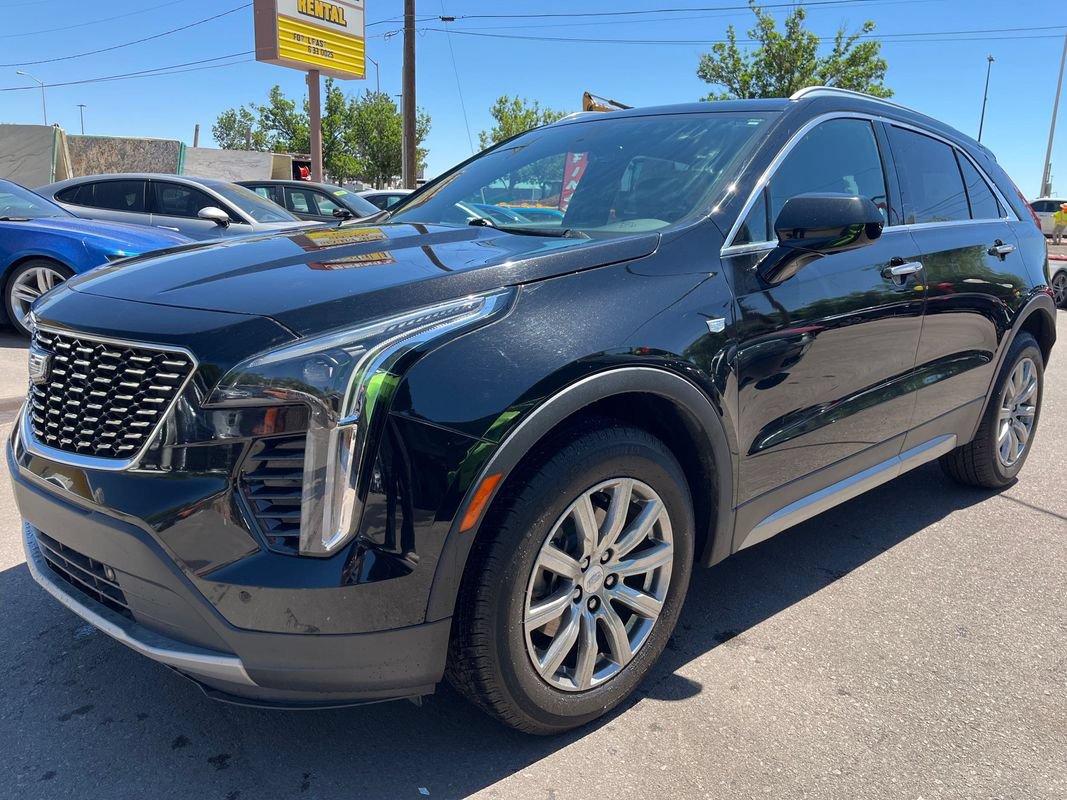 Used 2019 Cadillac XT4 Premium Luxury AWD/4WD image 3